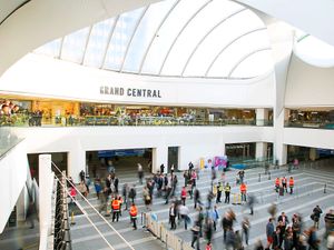 Supporting image for story: Witnesses urged to come forward after teenager stabbed at Birmingham New Street