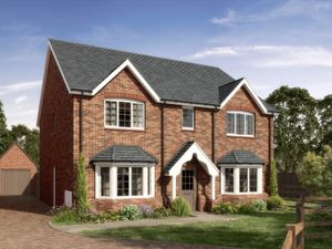Supporting image for story: Construction begins on new homes development in Leigh Sinton