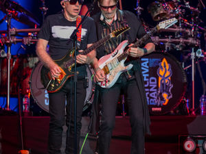 Supporting image for story: We went to see two of the greatest guitar heroes at The Halls in Wolverhampton - here's our verdict